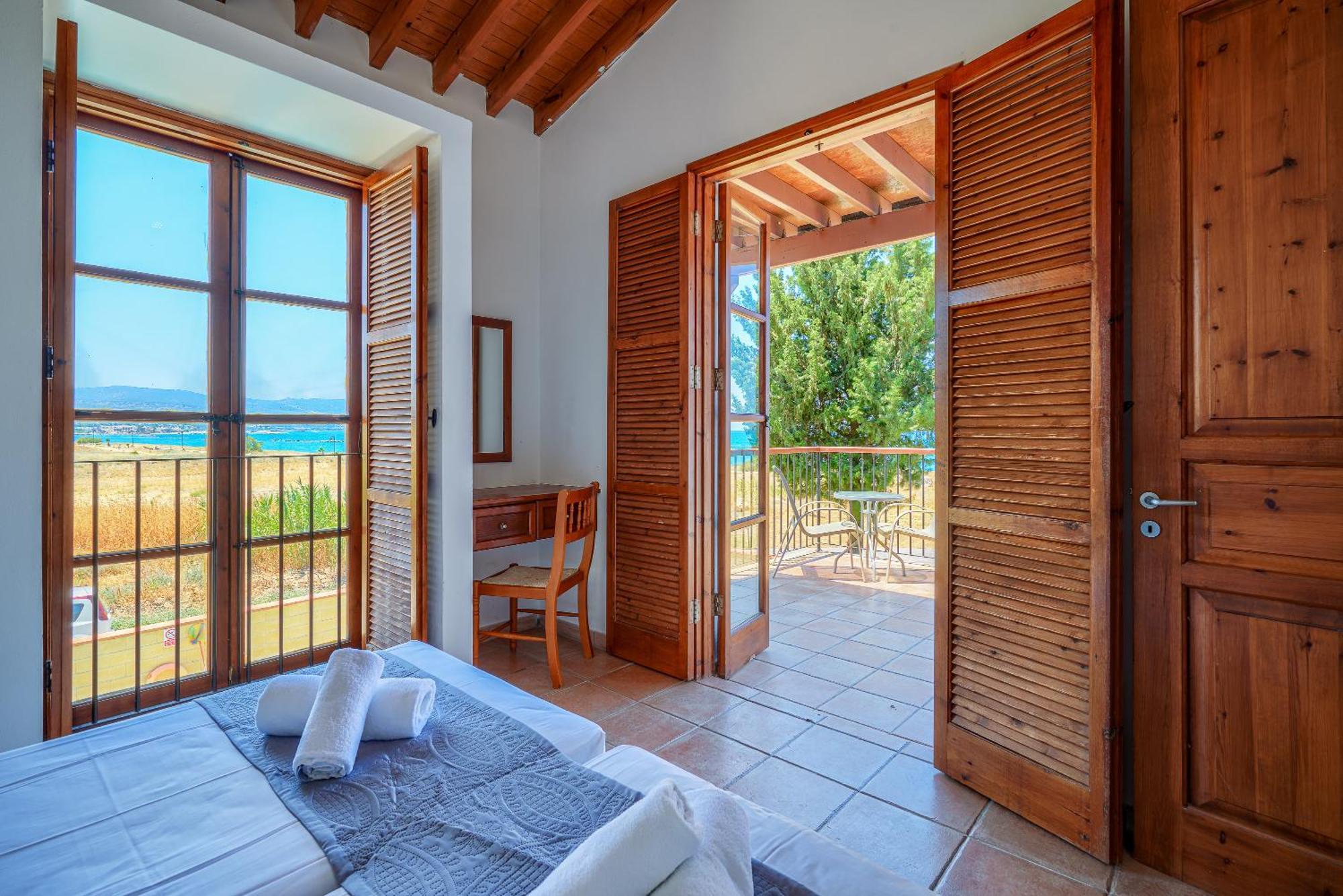 The Olympians Villas Polis المظهر الخارجي الصورة